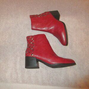 Circus by Sam Edelman Red Boots Size 7.5 Studded Side Zip Ankle Edgy Bikercore